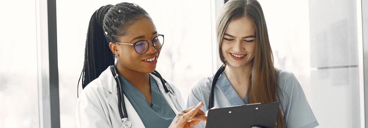 two women healthcare professionals